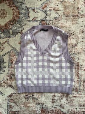 Lilac Gingham V-Neck Crop Sweater Vest